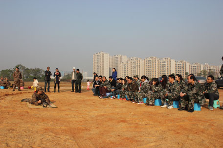 湖南湘軍咨詢集團組織進行打靶射擊訓練